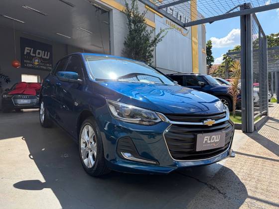 CHEVROLET ONIX 1.0 TURBO FLEX PREMIER AUTOMÁTICO